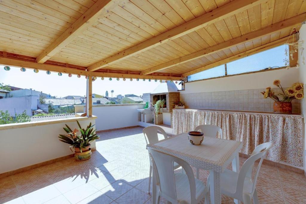 La Casa Delle Zie - Cabras Villa Exterior foto